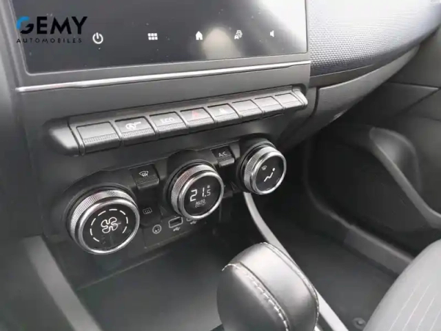 Renault Arkana mild hybrid 140 edc fap - 22 — photo 85