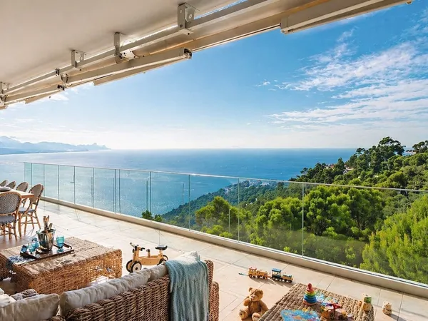 SUPERBE 4 PIÈCES, VUE MER, BAISSE DE PRIX
