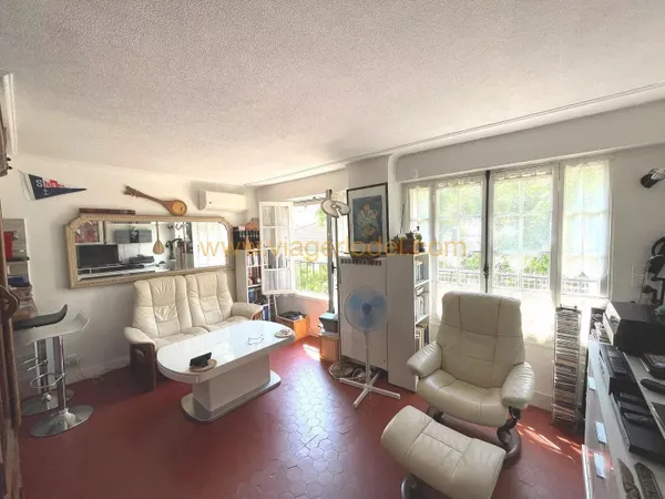 Réf. 10133- VENTE A TERME OCCUPEE 8 ans, CANNES Proche République