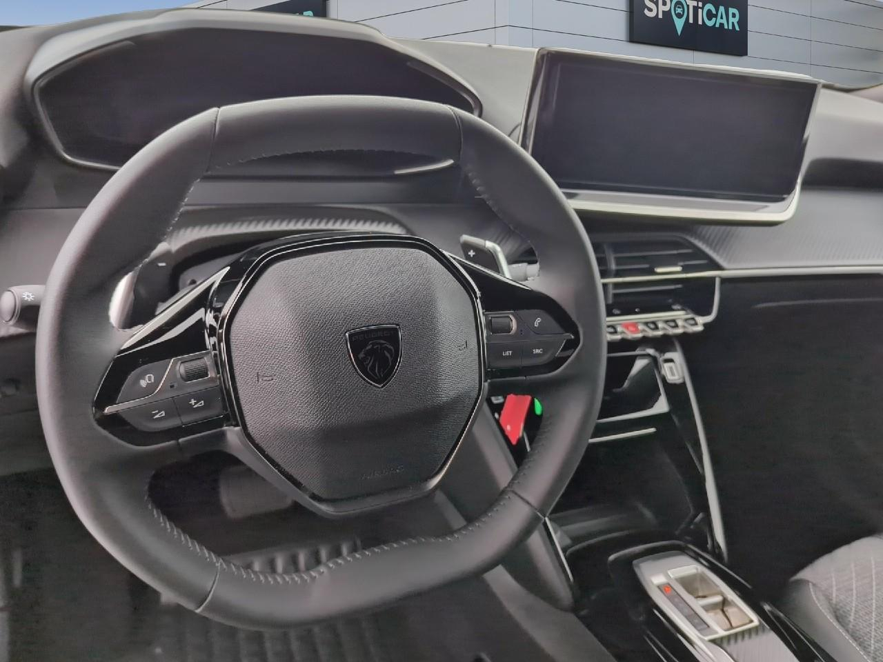 Peugeot 2008 hybrid 145 e-dcs6 allure — photo 14