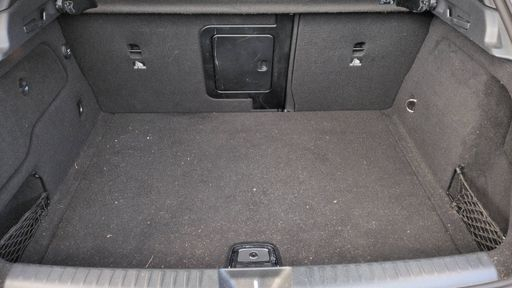 Mercedes Classe GLA 180 122 7G-Tronic - Fascination – 2019 – 97470 km – Essence – Boîte Automatique — photo 28