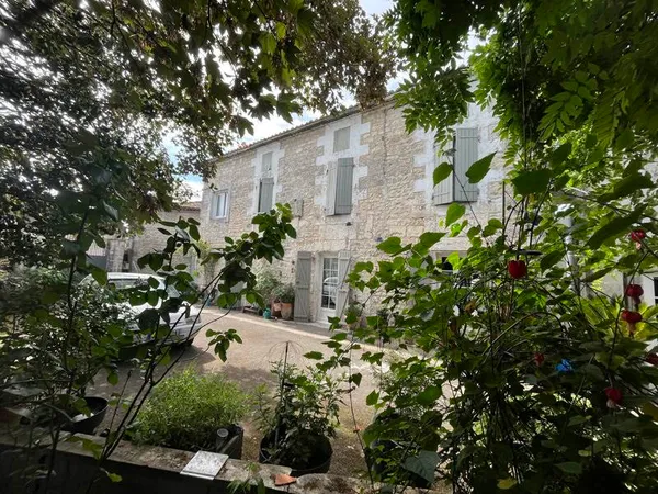 Maison 6 pièces 178 m²