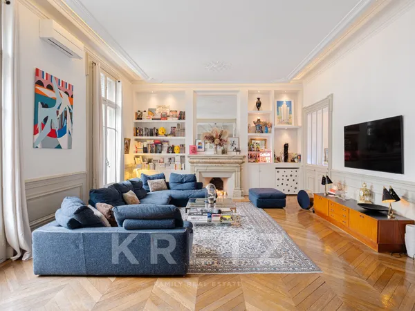 EXCLUSIVITÉ LYON 6e - FOCH / PUVIS DE CHAVANNES - APPARTEMENT DE RÉCEPTION CLIMATISÉ