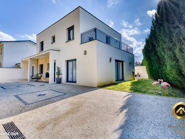 Maison 6 pièces 149 m²
