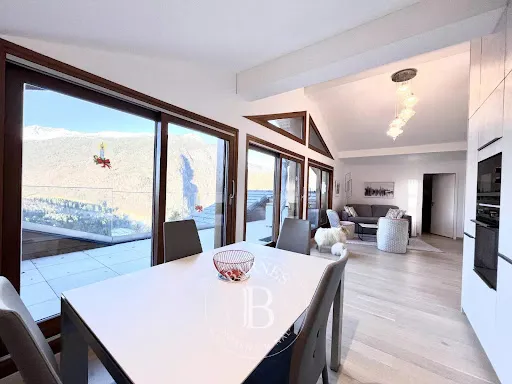 Appartement 4 pièces 76 m²