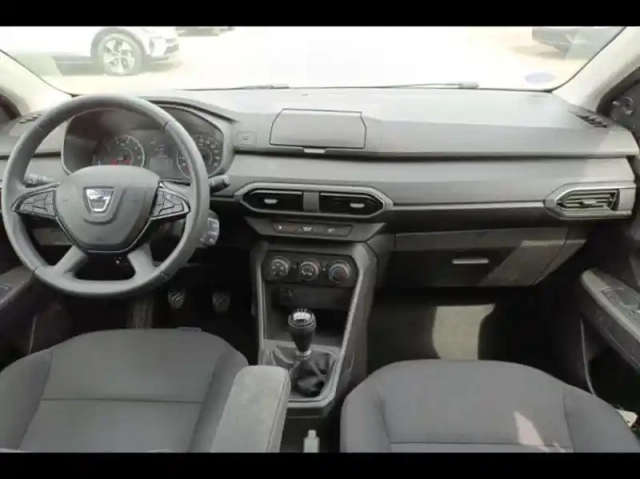 Dacia Sandero 1.0 sce 65ch essential — photo 12