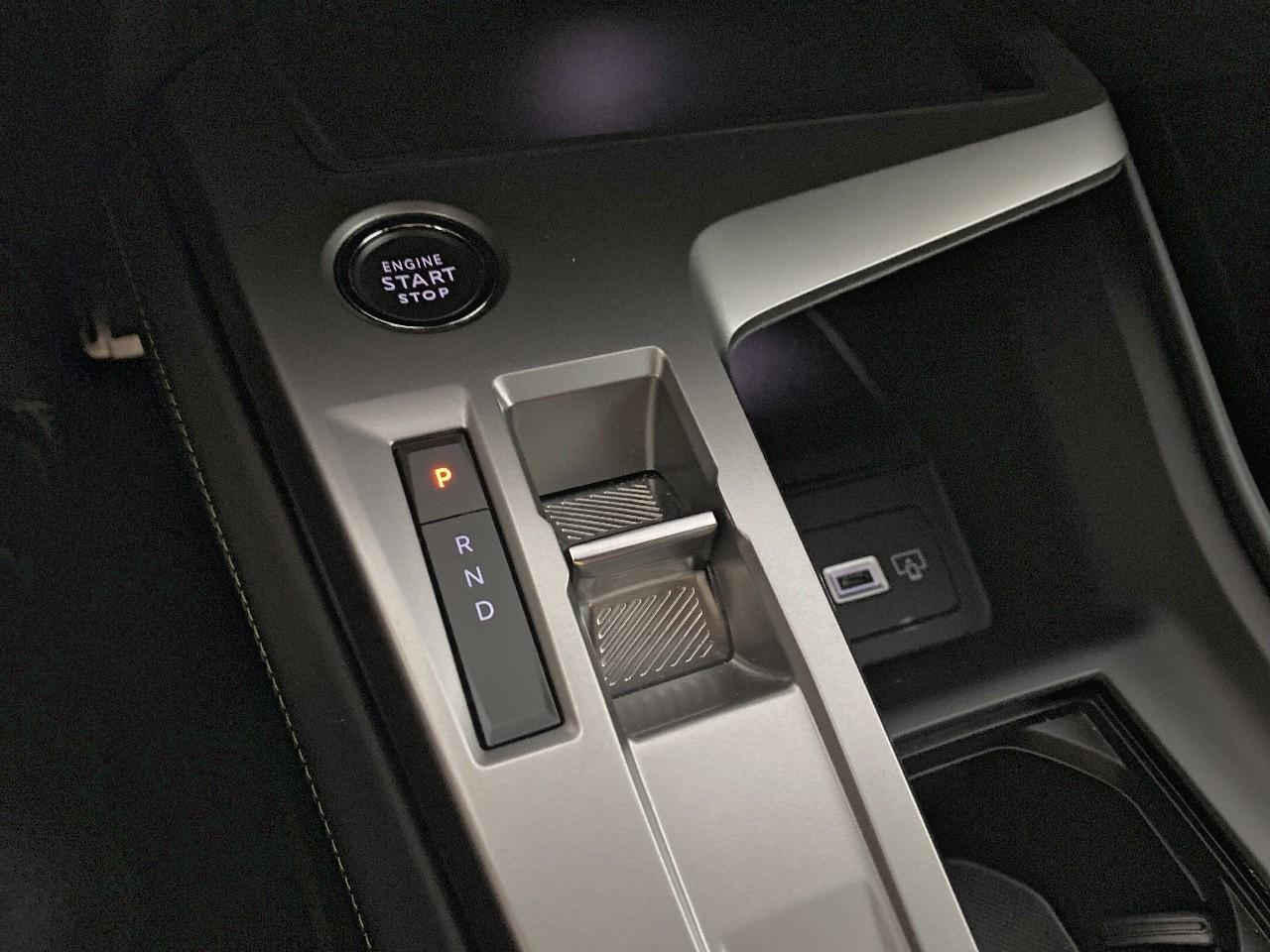 Peugeot 408 electrique 58 kwh 210 ch gt — photo 15