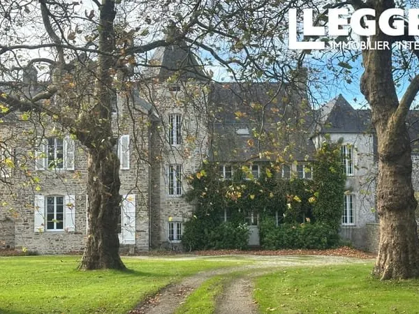 Magnifique manoir normand 18ème siècle restauré à 5 km de superbes plages de sable fin