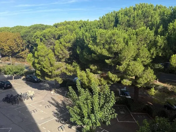 Studio 1 pièce 21 m²