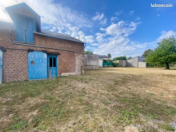 Terrain 970 m² Homblières