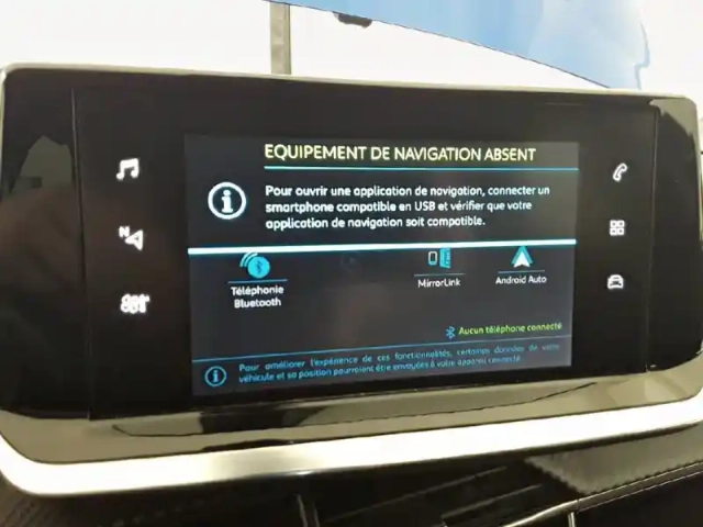 Peugeot 2008 electrique 136 ch — photo 62