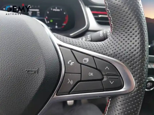 Renault Captur mild hybrid 140 — photo 25