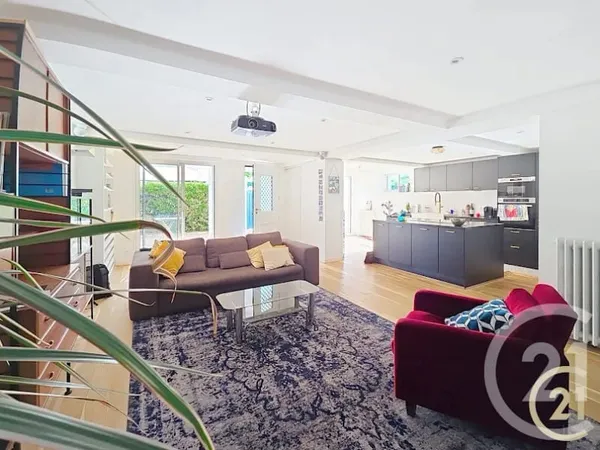 Maison 6 pièces 147 m²