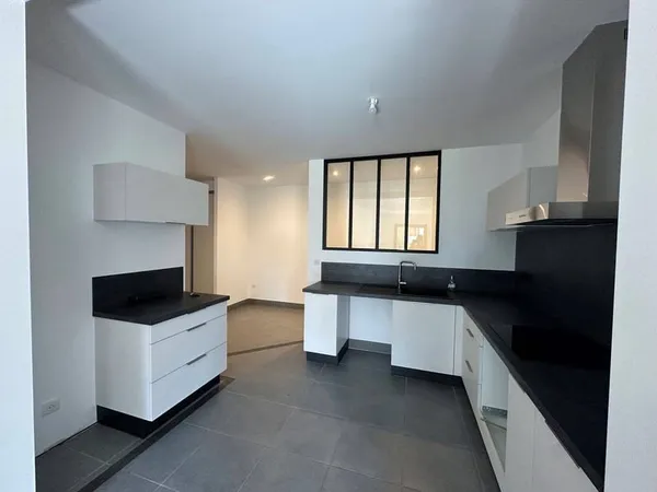 Appartement 3 pièces 90 m²