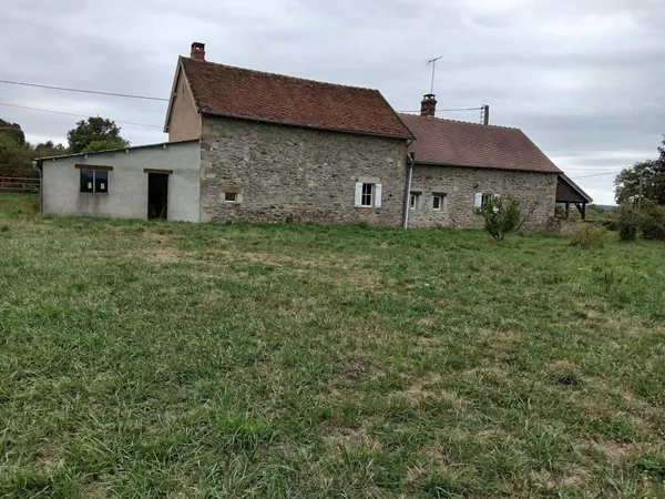Cette propriété est ideale pour ceux qui recherchent une parcelle de terrain pour eux mêmes et leurs