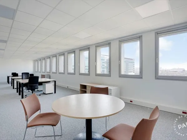 Bureaux/Locaux professionnels 106 m²