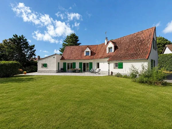 Villa 6 pièces 160 m²