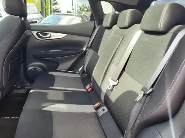 Nissan Qashqai 1.6l dig-t 163ch n-connecta — photo 8
