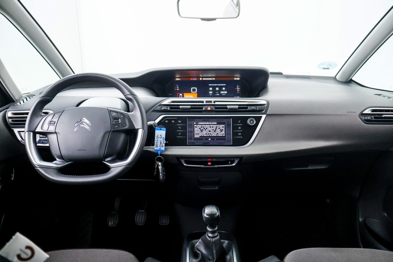 Citroën Grand C4 Spacetourer — photo 11