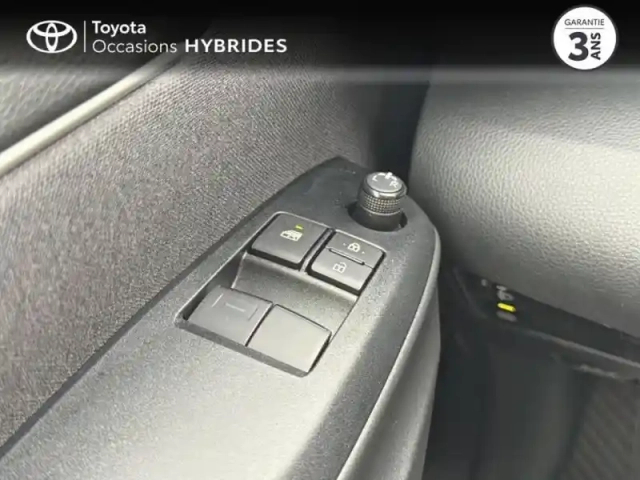 Toyota Yaris 120 vvt-i dynamic 5p my22 — photo 11