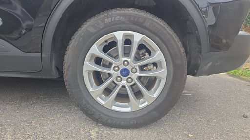 Ford Kuga 2.5 Duratec 190 Flexifuel Hybrid CVT - Titanium – 2023 – 51567 km – Hybride essence bioéthanol – Boîte Automatique — photo 31