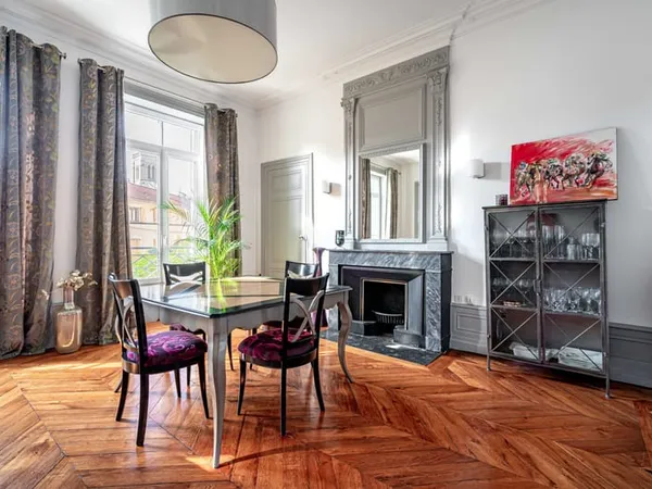 Appartement 5 pièces 132 m2