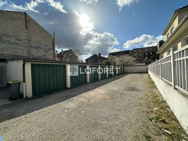 Terrain Villeneuve Le Roi 340 m2