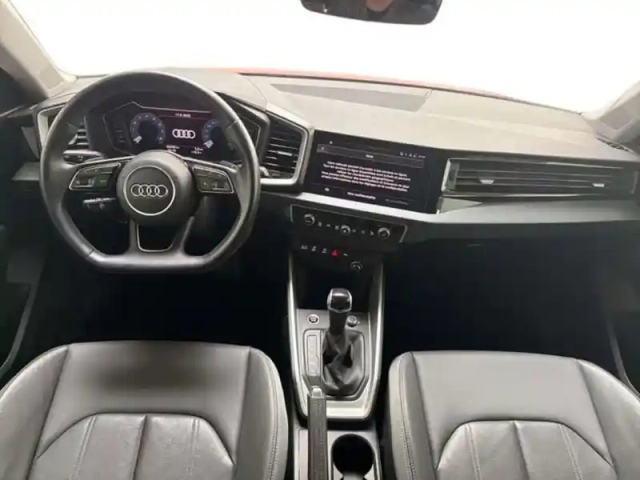 Audi A1 allstreet 30 tfsi 110 ch s tronic 7 avus — photo 8