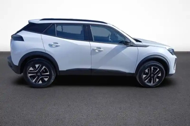 Peugeot 2008 hybrid 110 e-dcs6 — photo 7