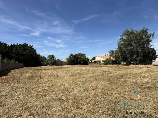 Terrain 450 m²