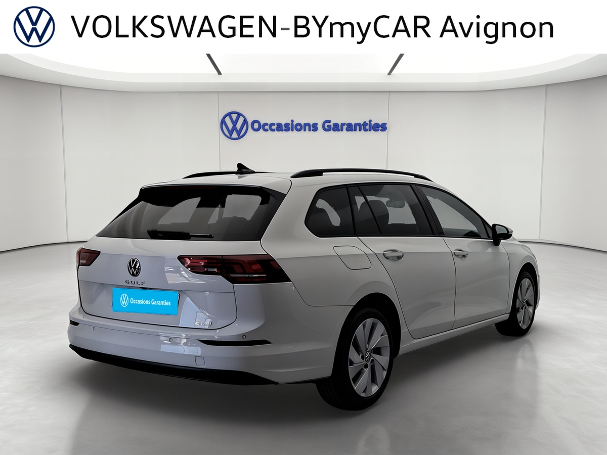 Volkswagen Golf SW 1.5 eTSI EVO2 116 DSG7 — photo 5