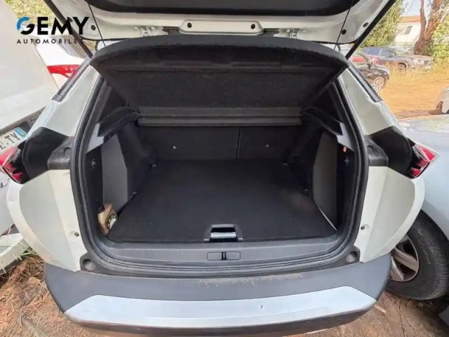 Peugeot 2008 puretech 130 s&amp;s bvm6 — photo 6