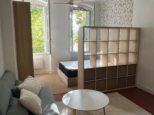 Charmant studio meublé 28m² - Salon-de-Provence - Fontaine Moussue, centre-ville