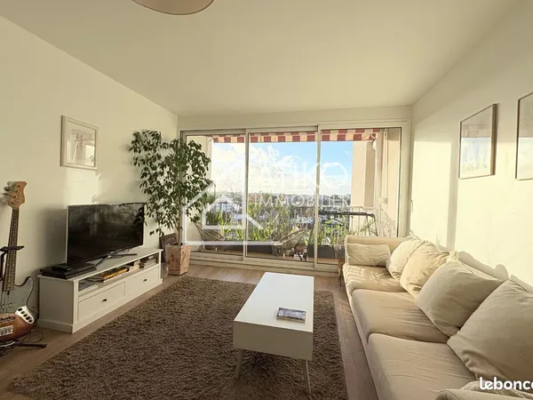Appartement 4 pièces 80 m²
