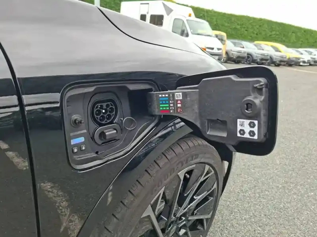 Renault Megane e-tech 220 ch autonomie confort — photo 23