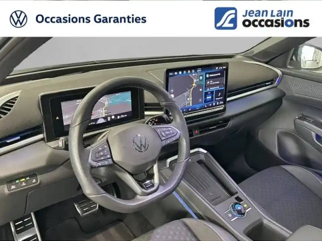 Volkswagen T-Roc 1.5 etsi evo2 hybrid 150 ch dsg7 — photo 13