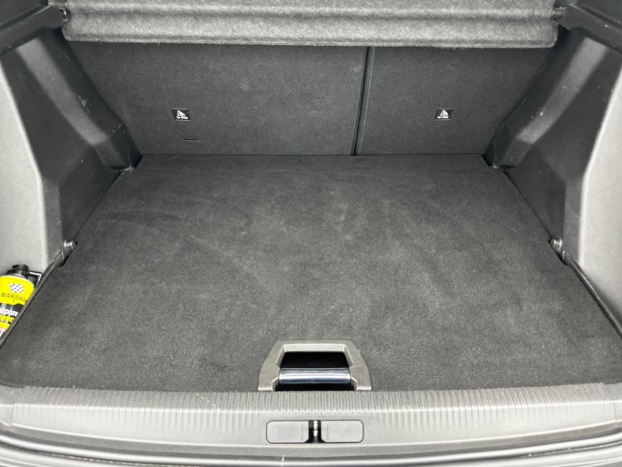Peugeot 2008 bluehdi 130 s&s eat8 allure pack — photo 6