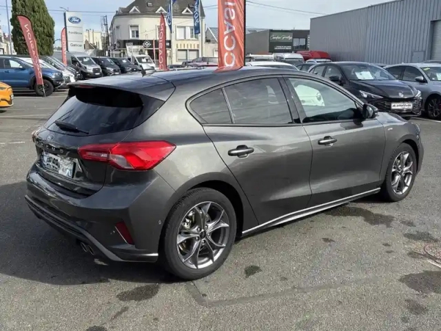 Ford Focus 1.0 ecoboost 125ch st-line — photo 5