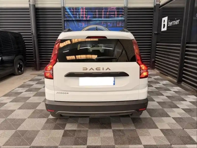 Dacia Jogger 1.0 eco-g 100ch sl extreme+ 7 places — photo 6