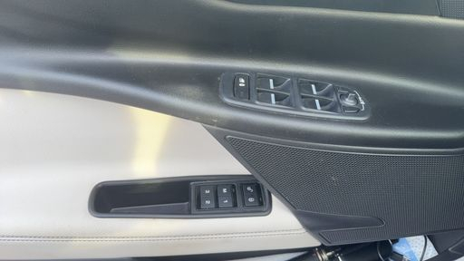 Jaguar XE 3.0 SC V6 340 BVA - S – 2016 – 62831 km – Essence – Boîte Automatique — photo 3