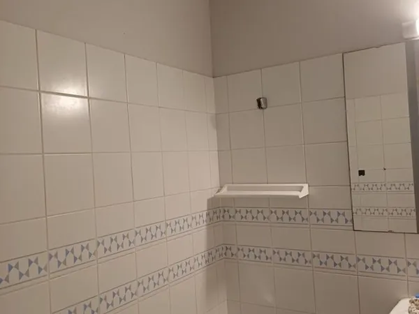 Toulouse St Cyprien , Studio dans résidence calme.