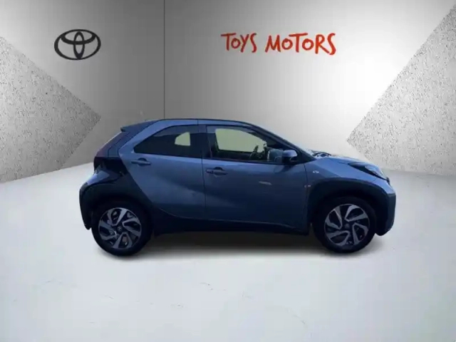 Toyota Aygo 1.0 vvt-i 72 design s-cvt — photo 8