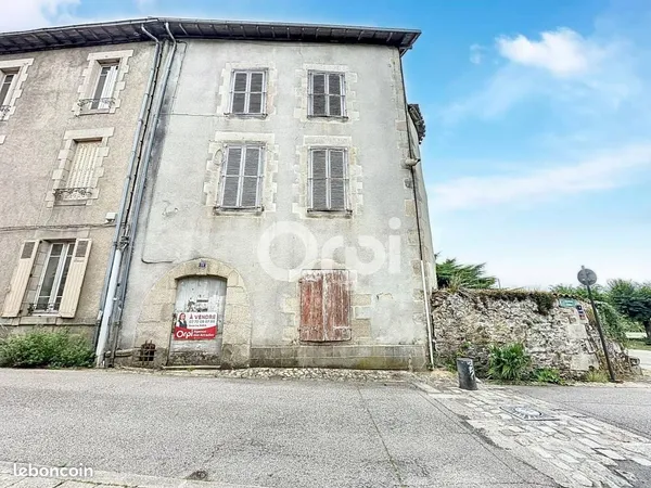 Immeuble 332 m²