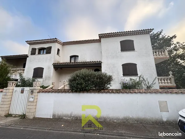 Maison 5 pièces 198 m²