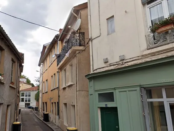 Studio 1° étage
