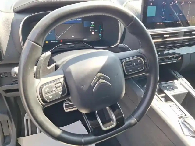 Citroën C5 Aircross hybrid 225ch shine pack e-eat8 — photo 13