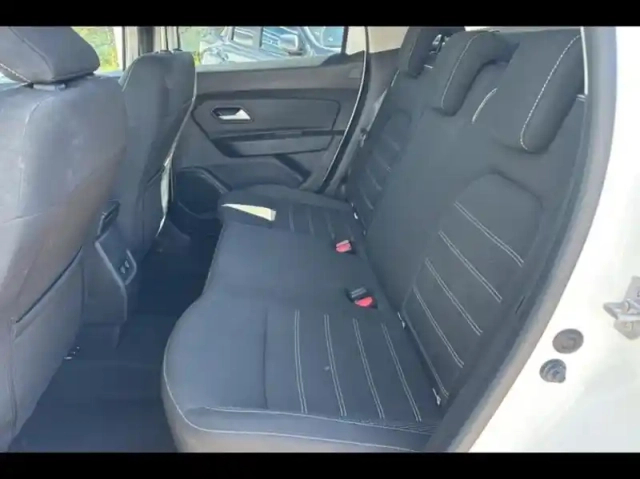 Dacia Duster 1.3 tce 150ch fap  journey 4x2 edc — photo 10