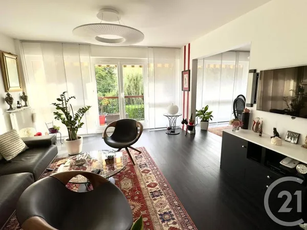 Appartement 5 pièces 95 m²