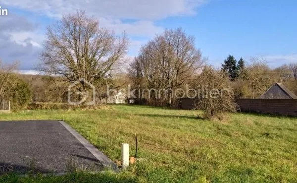 Terrain 1 100 m² Crotelles