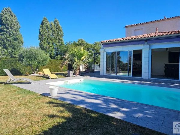 Maison 4 pièces 163 m²